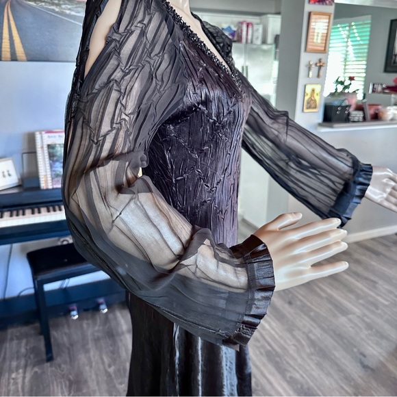 Black Komarov below-the-knee cocktail dress - Picture 12 of 14